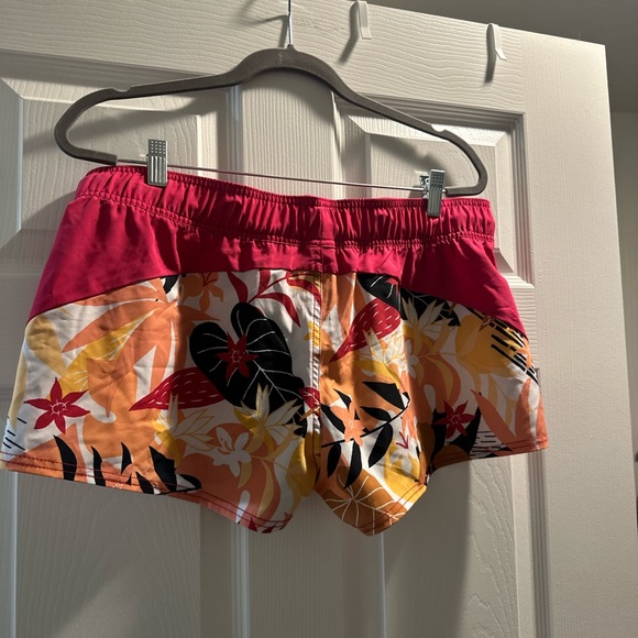 SWIM SHORTS - Picture 2 of 3